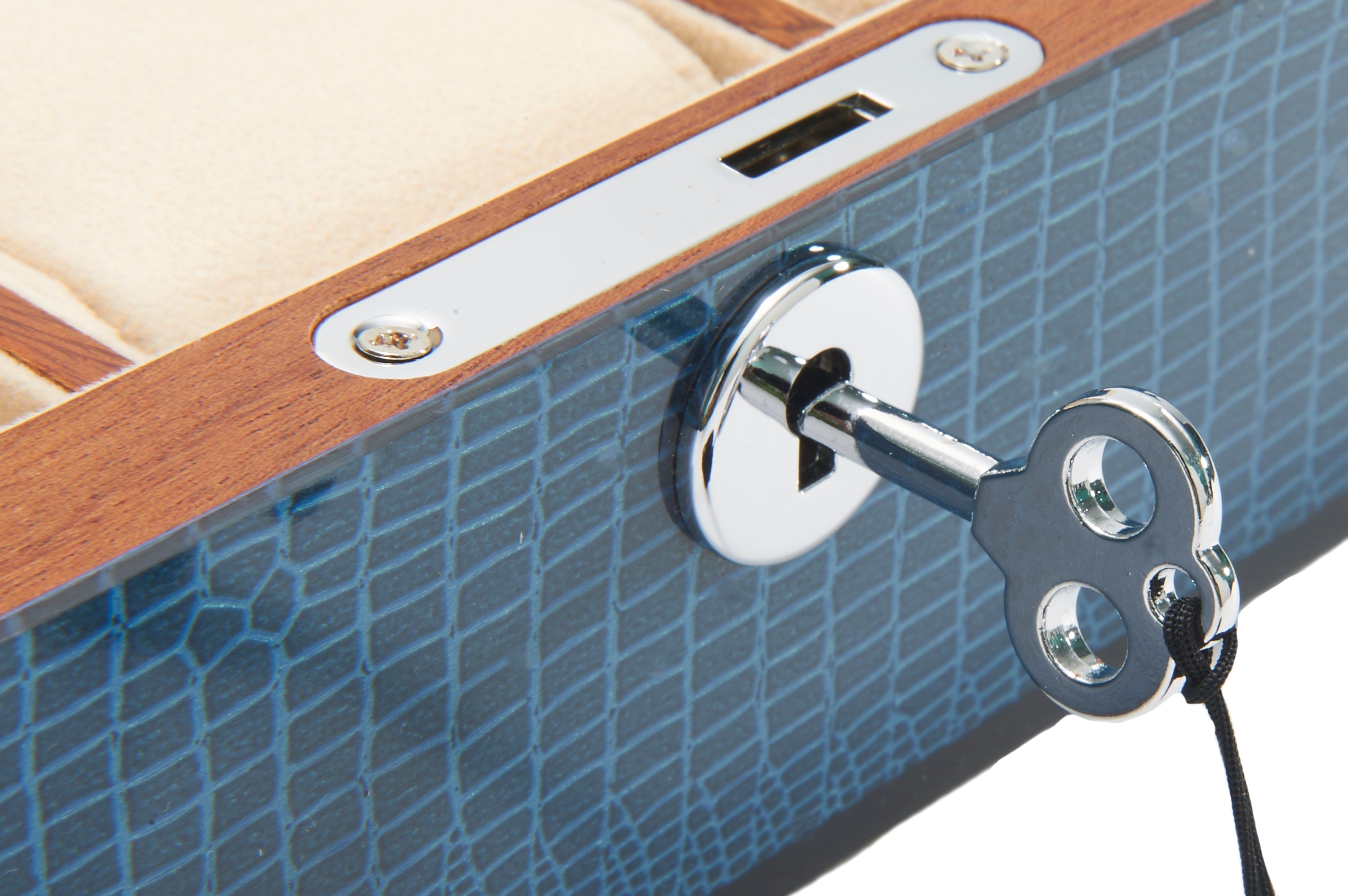 Harrowdene-Piano-Finish-Timber-Blue-Lizard-Watch-Box-Key